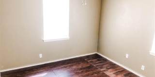 1418 PHOENIX DRIVE Gallery 15