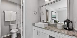 The Lantern Gallery 9