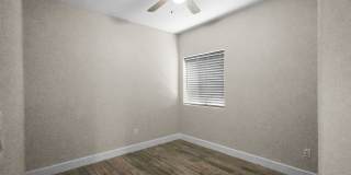 7631 N 59th Ln Gallery 11