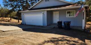 1611140thavenue.is4lease.com Gallery 1