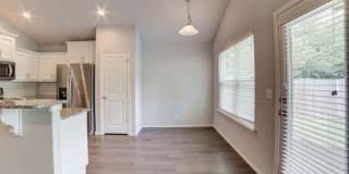 2639 East 1st Street Gallery 5