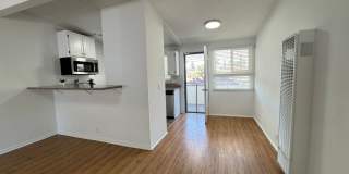400-420 N. Oakland Ave. Gallery 13