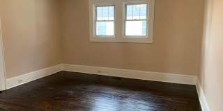 Beautiful Two Bedroom Home in Enderly Park! Gallery 11