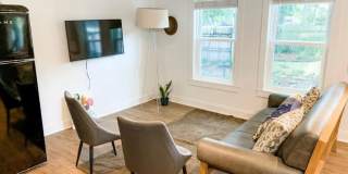 Midtown Retreat Unit 2 Gallery 4