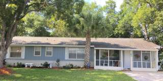 MOVE IN SPECIAL! Charming 3/1.5 St. Cloud Home w/ Partially Fenced Yard  Bonus Room Gallery 1