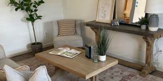 Townhome -2 bed 2.5 bath + bonus area Gallery 12