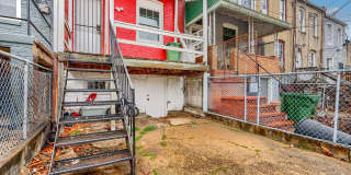 2533 W LOMBARD Street Gallery 36