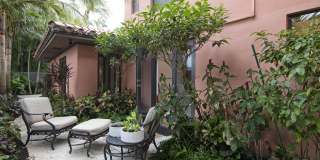 226 Chilean Avenue Gallery 17