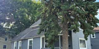 Charming 3-Bedroom Property in Prime Location Gallery 6