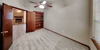 Nice 3 Bedroom 2 Bathroom Home with Storm Shelter and Office! Gallery 6