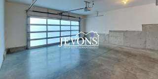 Luxury single-family home with inclusive water, sewer, and garbage Gallery 66