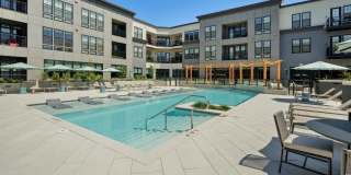 333 North Broad Gallery 27