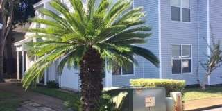 31 SE Park Circle unit: 18 Gallery 27