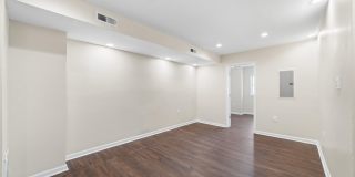 2003 S 7TH Street Gallery 10