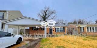 1121 Elliott Street Gallery 1