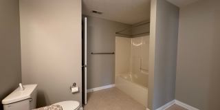 4 Bedroom, 3 Bath Duplex in CrossKeys! Gallery 11