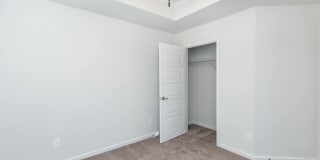 Rivermoor West Apartments Gallery 45