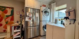 Modern Bungalow with W/D + A/C! Assigned Parking Included & 1 Garage Storage! Gallery 3