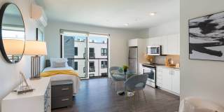 3200 Washington Gallery 41