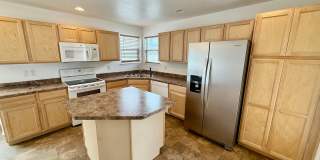 Move-In Ready Ranch in Wellington with Fresh Updates Gallery 15