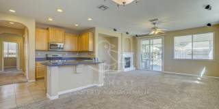 Beautiful 4 BD 2 BA Lincoln Home Gallery 7