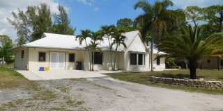 11065 N 67th Place N Gallery 1