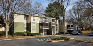 Lake House at Martin's Landing Gallery 38