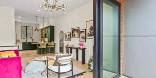 815 E 36th Street Gallery 12