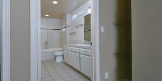 4230 Colfax Ave # 2001 Gallery 12