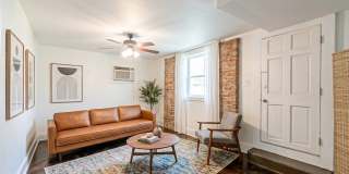 211 1/2 Audubon St Gallery 1