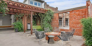 South Front Apartments Gallery 29