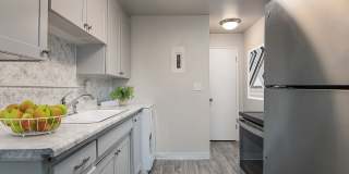 Hawthorne Court Apartments Gallery 1