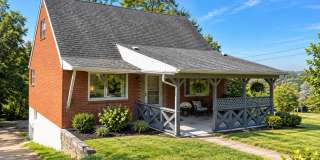 For Rent- 3 bed/ 2 bath Home Verona, PA 15147 Gallery 1