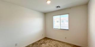 NEWER BUILD 3BD/2.5BA TOWNHOUSE IN NORTHWEST Gallery 13