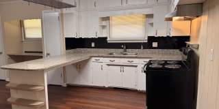 2 BED, 2 BATH BRICK HOME LOCATED IN ASHEBORO! Gallery 7