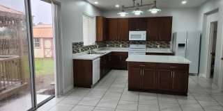 1174 North Platte Lane Gallery 31