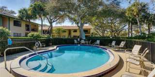 910 E Causeway Boulevard Gallery 1