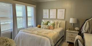 2819 26th Street Gallery 7