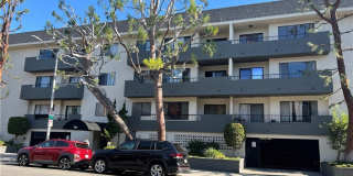 700 Westmount Drive Gallery 16