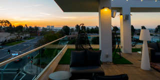 Baker Block Gallery 21