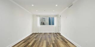 1601 India St Gallery 17