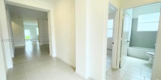 863 SE 26th Ter Gallery 5