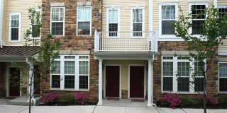 22 Clover Lane Gallery 13