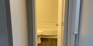 River Walk Apartments Gallery 81