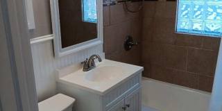 Charming 3 bedroom near Washburn University. Gallery 14