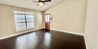 Prime Baton Rouge Location! 3BR Garden Home Across from Perkins Rowe Prime Baton Rouge Location! 3BR Garden Home Across from Perkins Rowe Gallery 4