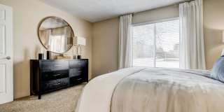 St Moritz Gallery 11
