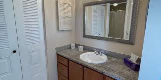 Short Term Fully Furnished Gallery 12