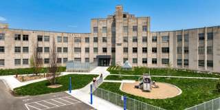 Amber Union Gallery 47