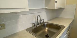 The Goldsborough Apartments Gallery 14